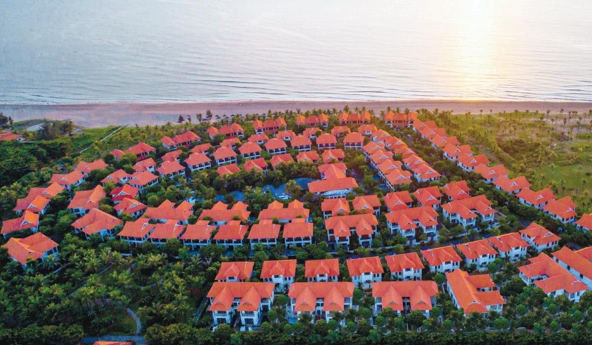 ariyana-beach-resort-n-suites-3.jpg